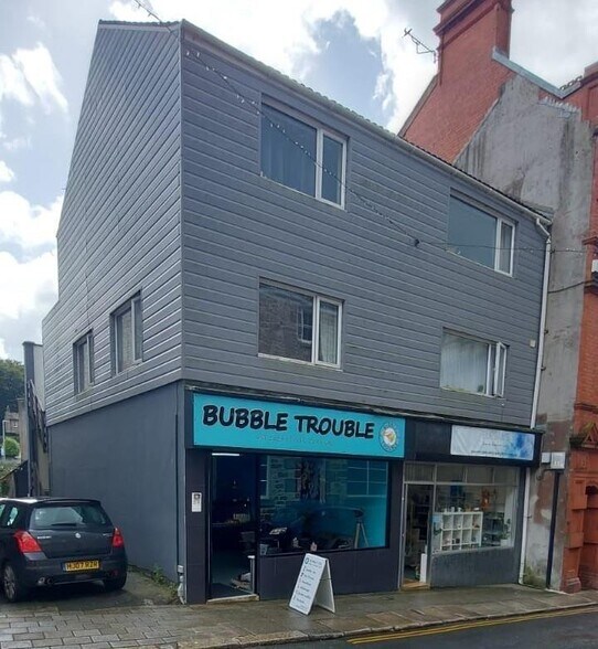 8-8A High Cross St, St Austell for sale - Building Photo - Image 2 of 5