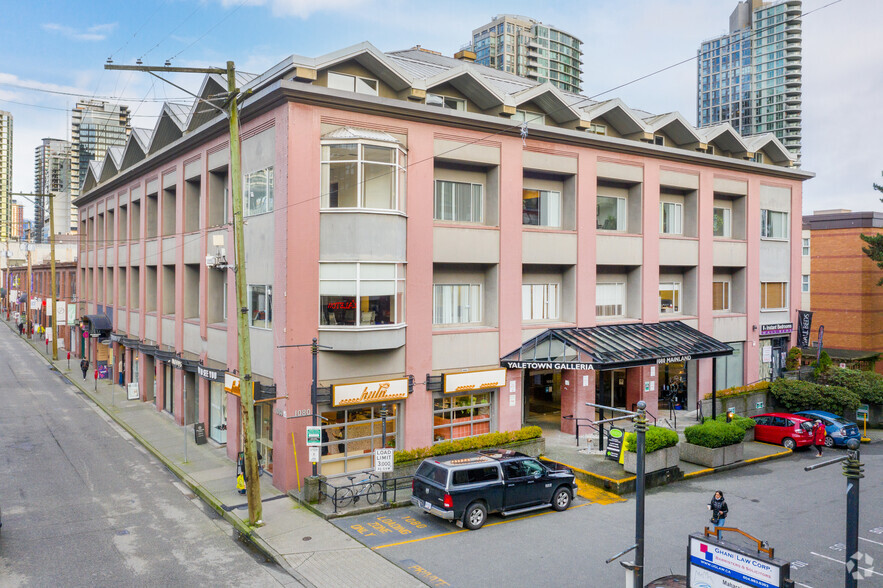 1056-1080 Mainland St, Vancouver, BC for rent - Primary Photo - Image 1 of 6