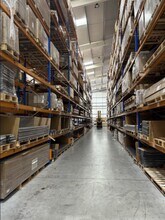 Manchester Rd, Manchester to rent Interior Photo- Image 2 of 2