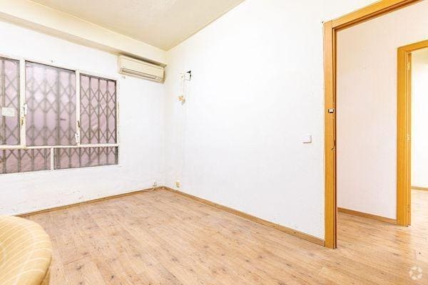 Madrid, MAD 28020 -  -  - Interior Photo - Image 1 of 11