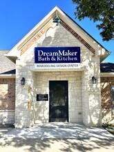 2730 Virginia Pky, McKinney, TX for rent Building Photo- Image 1 of 21