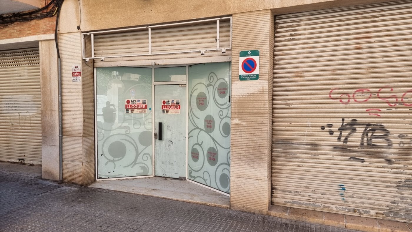 Retail in Reus, Tarragona to rent Building Photo- Image 1 of 3