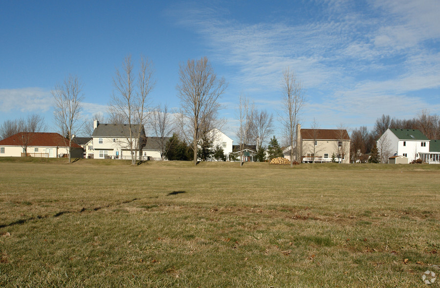 6100 Park Square Dr, Lorain, OH for sale - Primary Photo - Image 1 of 1