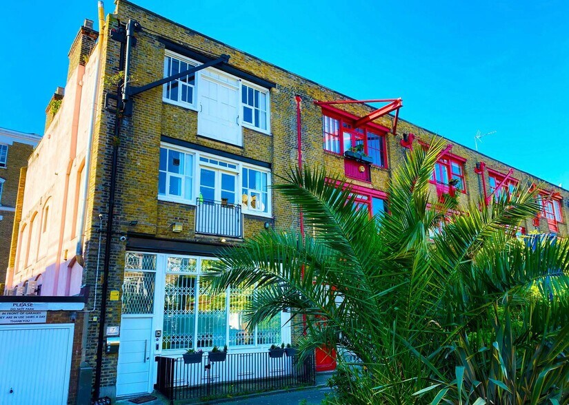 Fanshaw St, London to rent - Building Photo - Image 1 of 7