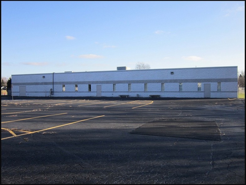 1685 Baldwin Rd, Pontiac, MI for sale - Building Photo - Image 1 of 1