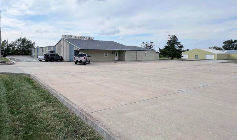 5875 Highway 50, Sedalia, MO for sale - Building Photo - Image 1 of 1