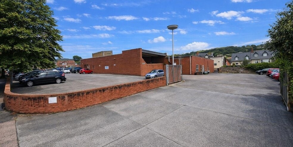 22 The Avenue, Minehead for sale - Building Photo - Image 3 of 3
