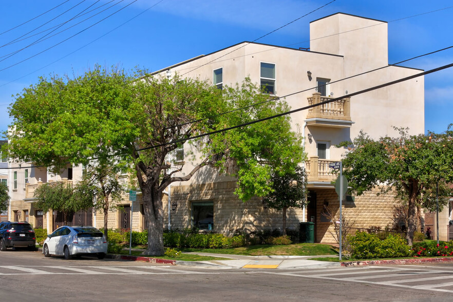 14255 Delano St, Van Nuys, CA for sale - Building Photo - Image 1 of 1