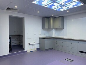 79 West Regent St, Glasgow to rent Interior Photo- Image 1 of 10