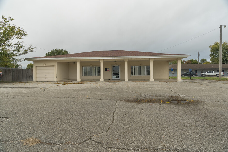 525 S. Wilson St., Vinita, OK for sale - Building Photo - Image 2 of 42