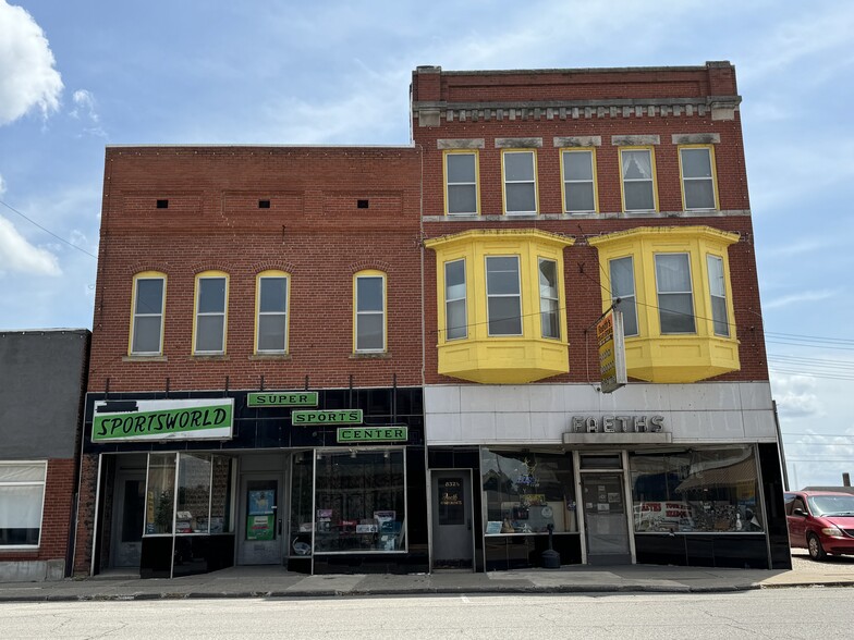 832 Avenue G, Fort Madison, IA for sale - Primary Photo - Image 1 of 24