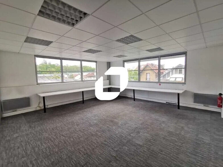 65 Avenue François Vincent Raspail, Arcueil to rent - Interior Photo - Image 3 of 14