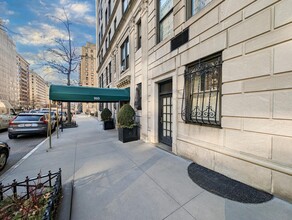 910 Park Ave, New York, NY for rent Building Photo- Image 1 of 8