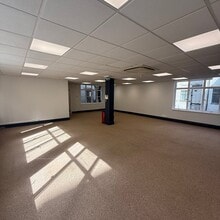 31-32 St James's St, London to rent Interior Photo- Image 2 of 3