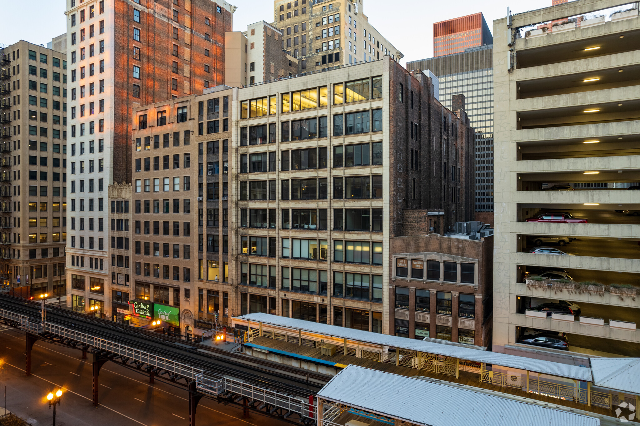 218 S Wabash Ave, Chicago, IL for rent Building Photo- Image 1 of 10