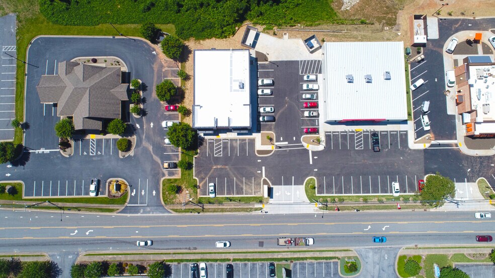 140 W Mills St, Columbus, NC for rent - Aerial - Image 2 of 4