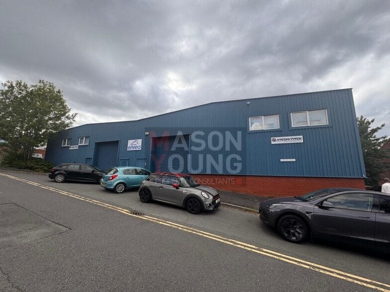 10 Orchard St, Redditch to rent - Primary Photo - Image 1 of 3