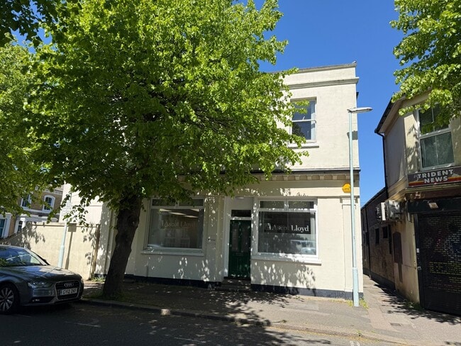 More details for 10 Shelley Rd, Worthing - Office to Rent