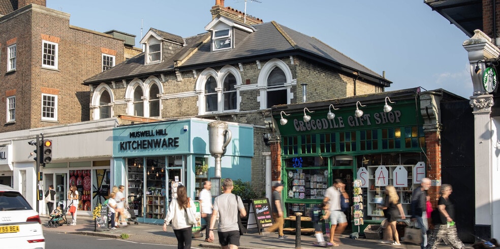 120 Muswell Hill Broa, London for sale - Primary Photo - Image 1 of 8