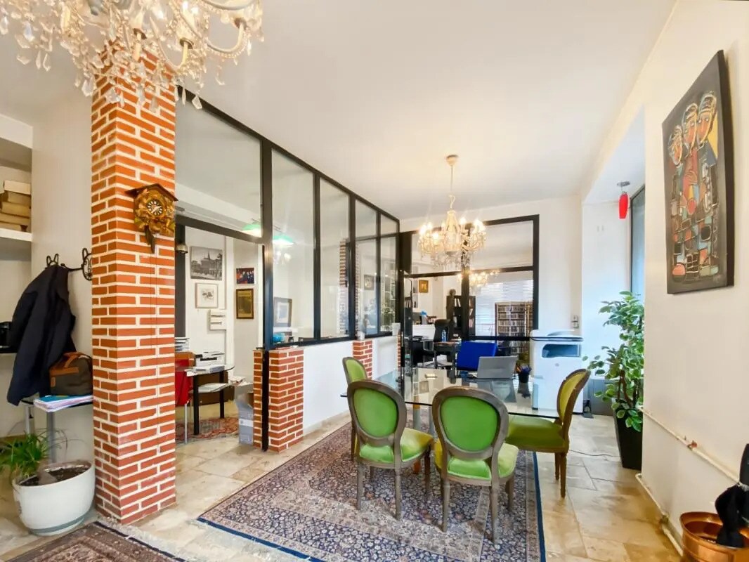 Retail in Paris to rent Building Photo- Image 1 of 7