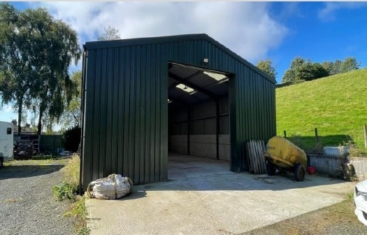 Harrup Court Road Diggle portfolio of 2 properties for sale on LoopNet.co.uk - Primary Photo - Image 1 of 2