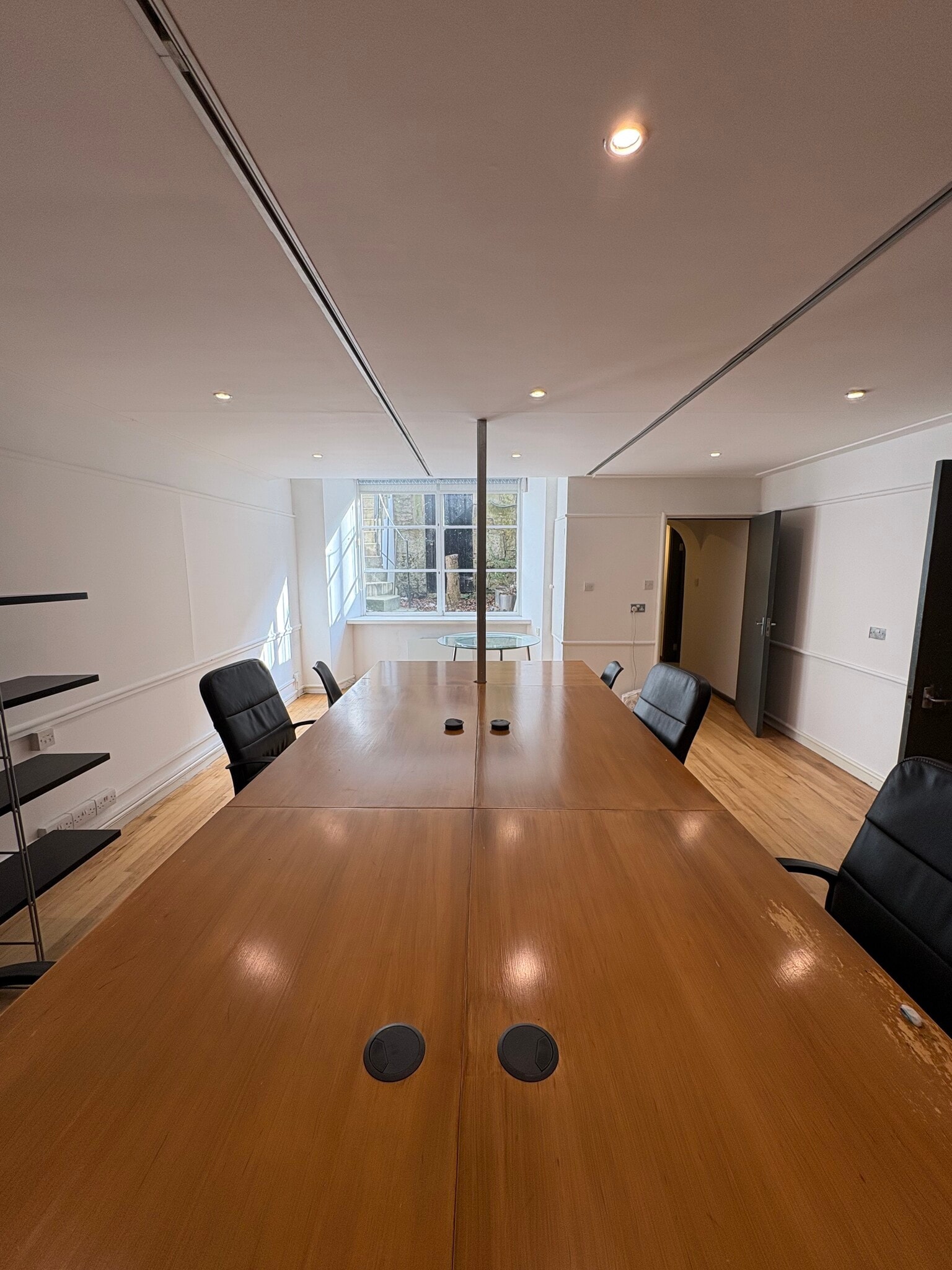 3 St Vincent St, Edinburgh to rent Interior Photo- Image 1 of 5