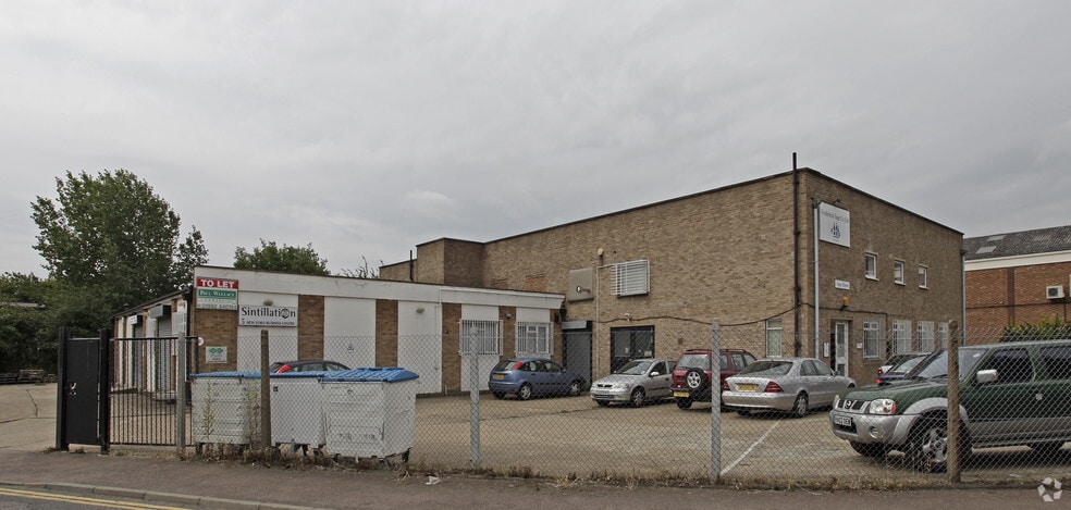 New Ford Rd, Waltham Cross for sale - Primary Photo - Image 1 of 5