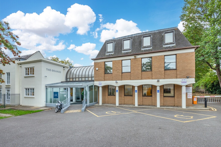 1 Central Rd, Morden to rent - Primary Photo - Image 1 of 29