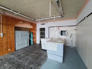 Retail in Santa Perpètua de Mogoda, Barcelona to rent Interior Photo- Image 2 of 15