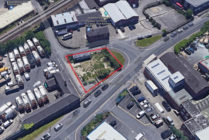 Central St, Dewsbury WF13 2LX UK