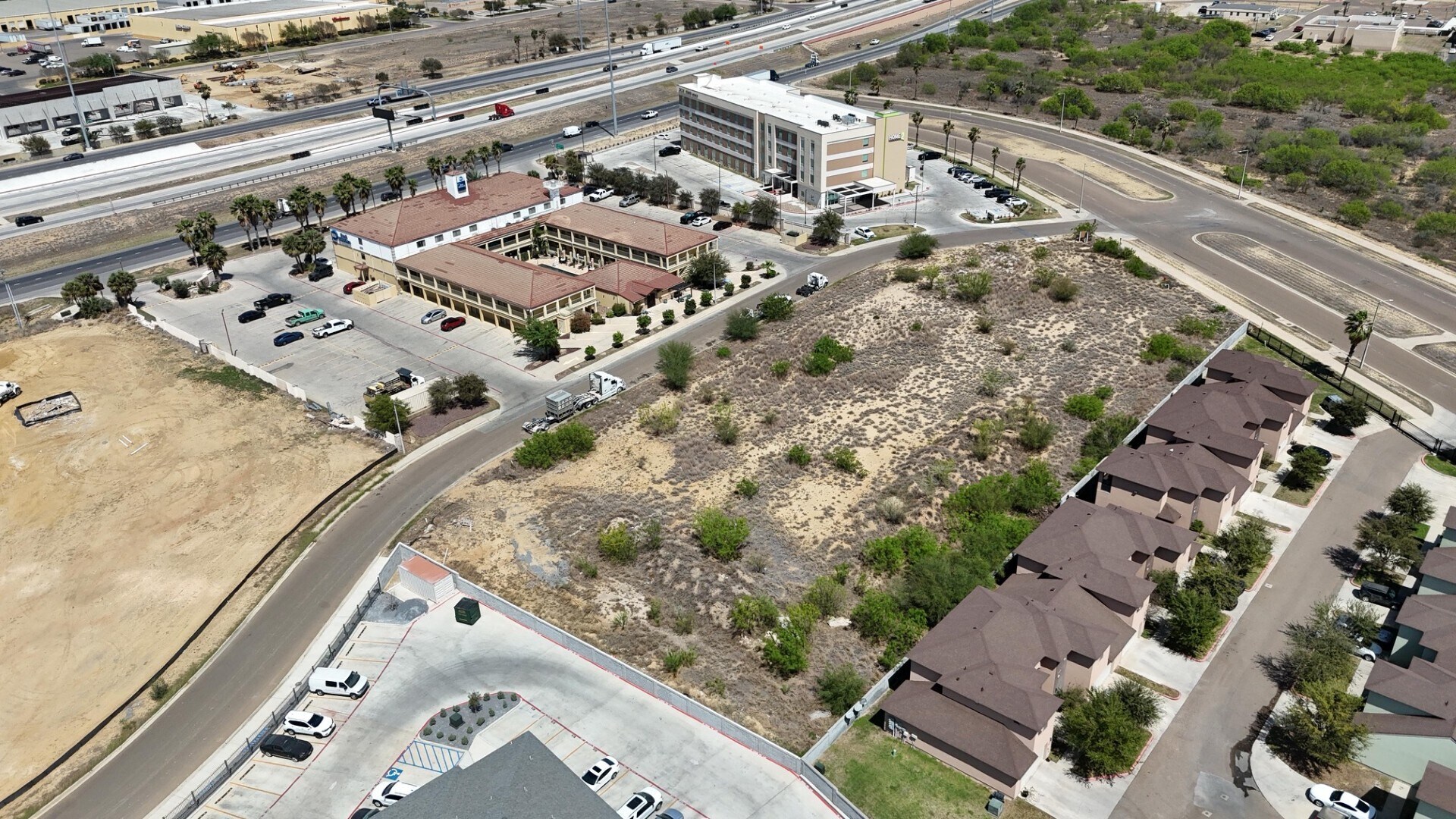 1400 Hospitality Dr, Laredo, TX for sale Building Photo- Image 1 of 1