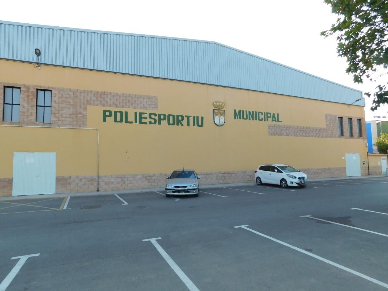 Carrer de la Vedriola, L'Alcúdia, Valencia for sale Building Photo- Image 1 of 30