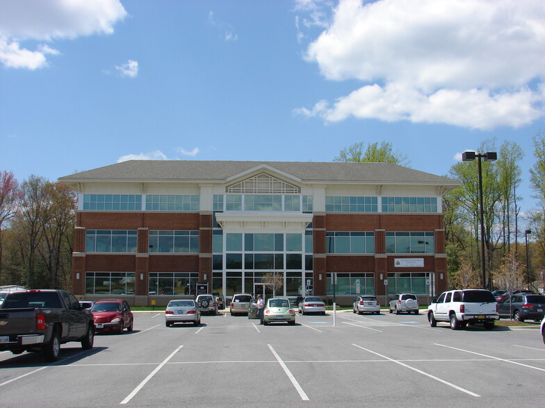 4225 Altamont Pl, White Plains, MD for sale - Building Photo - Image 1 of 1