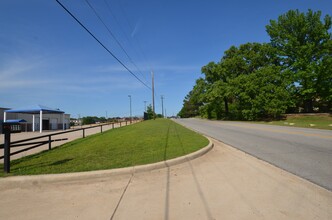 3015 Ridge Dr, Denison, TX for sale Building Photo- Image 1 of 11