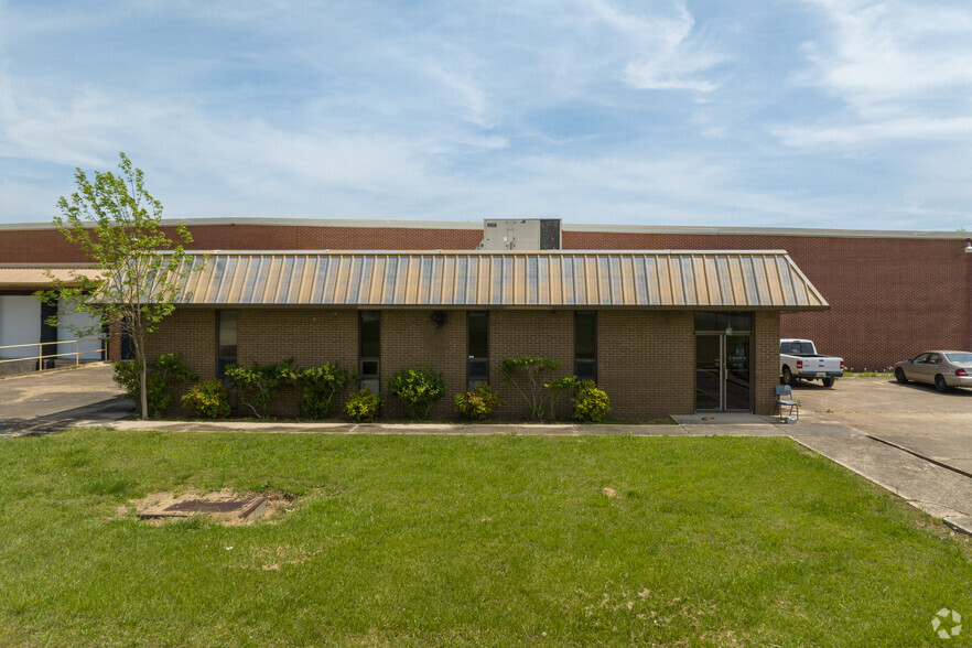 3810 Pleasant Valley Rd, Attalla, AL for rent - Building Photo - Image 3 of 4