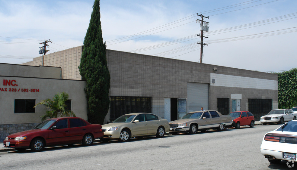 2618 E 55th St, Los Angeles, CA for rent - Building Photo - Image 2 of 7