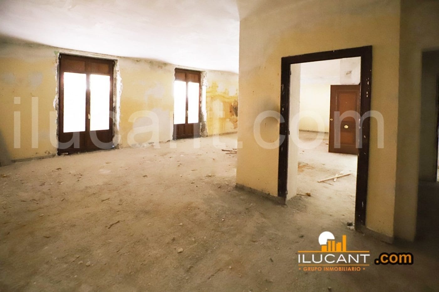 Office in Alicante to rent Interior Photo- Image 1 of 8