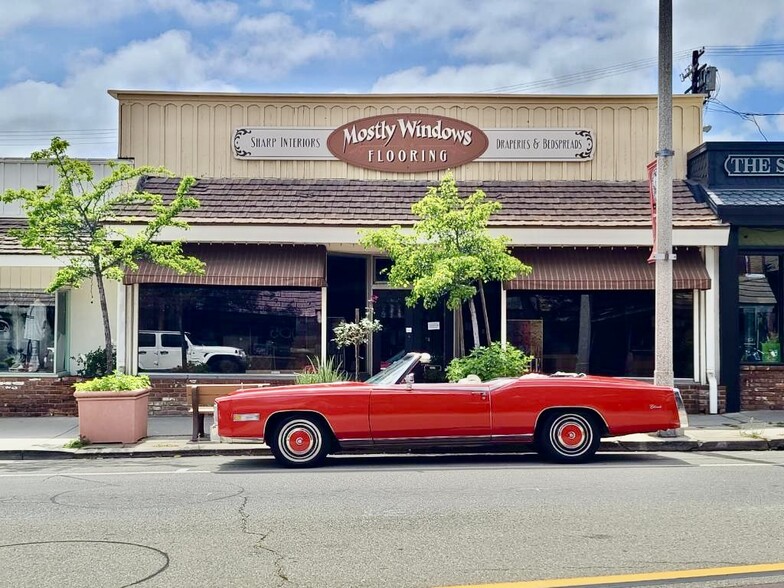 110 N Main Ave, Fallbrook, CA for sale - Building Photo - Image 1 of 1