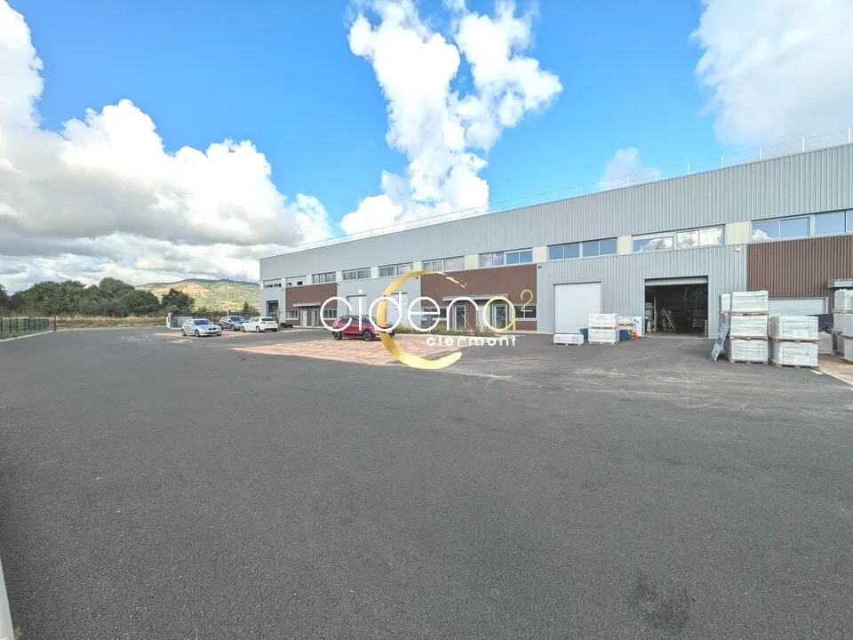 Location Local d'activités 392 m² à 1 680 m² - Photo 1