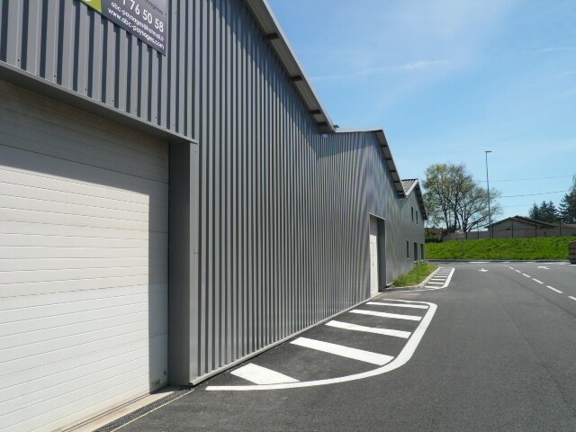 Industrial in Craponne to rent - Building Photo - Image 3 of 5