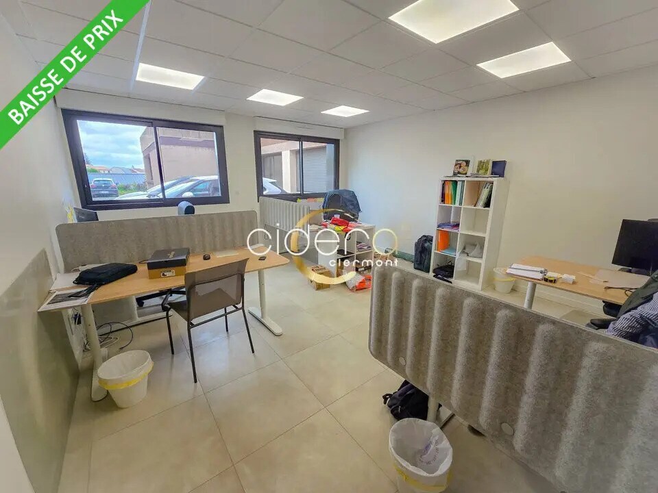 Location Bureaux 82 m² - Photo 1