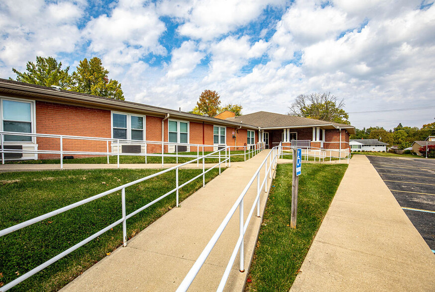 6099 Fairfield Rd, Oxford, OH for sale - Building Photo - Image 1 of 1