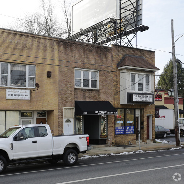 8906 W Chester Pike, Upper Darby, PA for sale - Primary Photo - Image 1 of 1