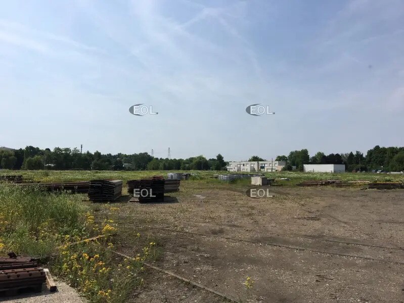 Land in Persan to rent Site Plan- Image 1 of 4
