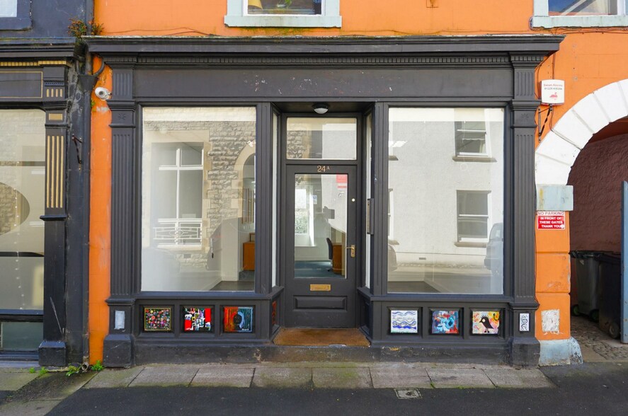 24 Cavendish St, Ulverston for sale - Primary Photo - Image 1 of 1