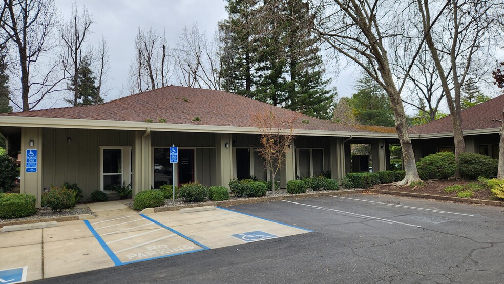 1530 Humboldt Rd, Chico, CA for rent - Building Photo - Image 1 of 2