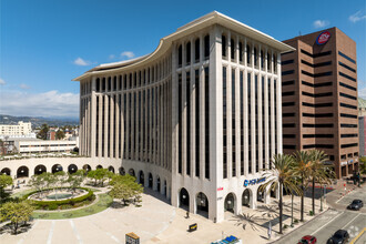 3701 Wilshire Blvd, Los Angeles, CA for rent Building Photo- Image 1 of 9