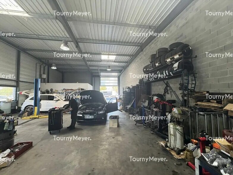 Office in Escalquens to rent - Building Photo - Image 3 of 9