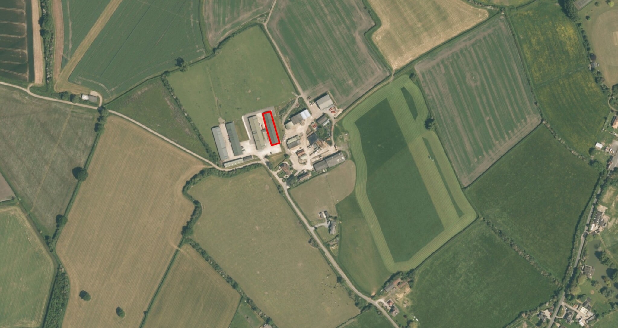 Kimblewick Rd, Aylesbury to rent Aerial- Image 1 of 1