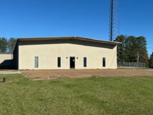 201 Corporate Ct, Senatobia, MS for rent - Primary Photo - Image 1 of 1